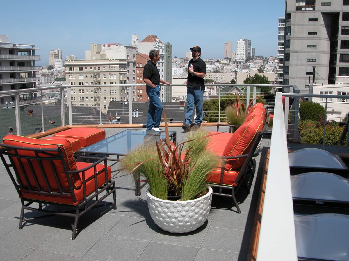 San Francisco Rooftop Patio — photo 5